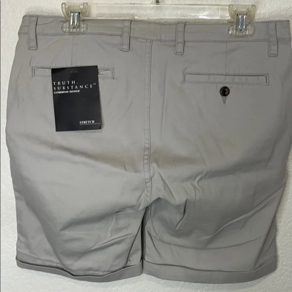 TRUTH SUBSTANCE men's grey cargo short strech size 32